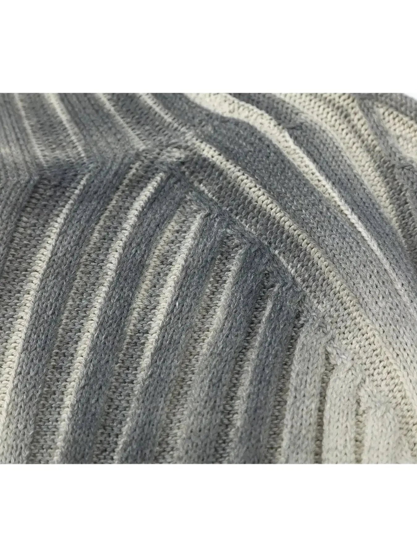 7370d74d90f145429aadc47bbd1ee71b-Max-Origin
